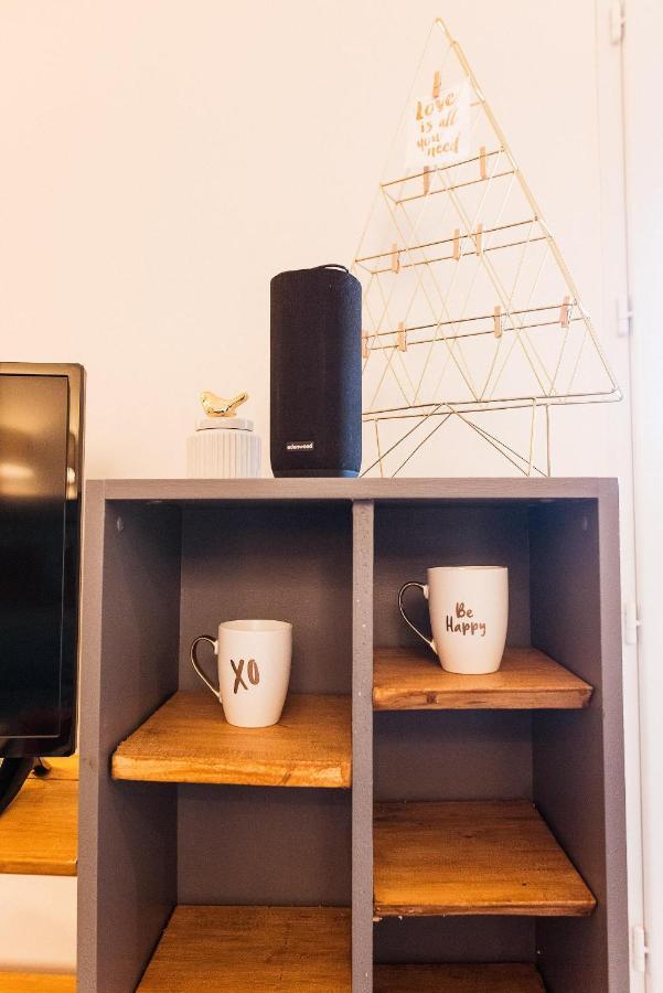 Studio Confortable, Parking Et Jardin Buchères エクステリア 写真